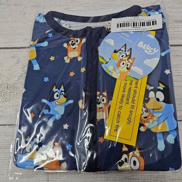 NEW!! Little Sleepies Bluey Dance Mode Zippy Size 3T - Picture 1 of 3